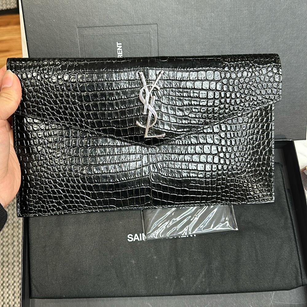 Croc Ysl cutch